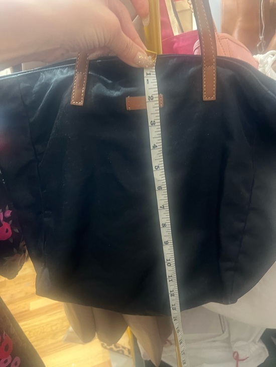 Gucci Black Tote with Brown Accents - Picture 5 of 8